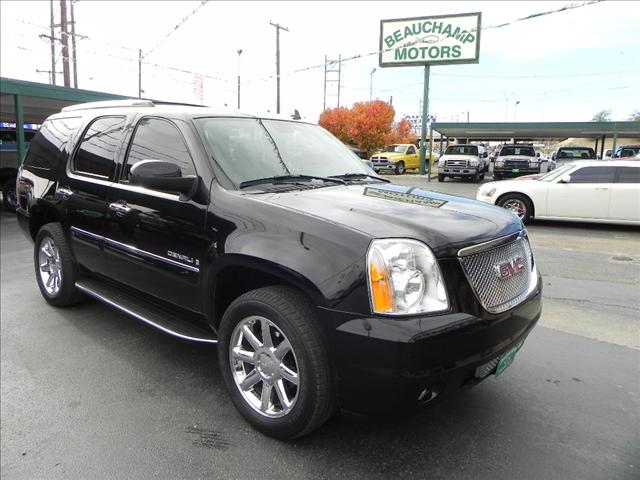 GMC Yukon 2007 photo 3