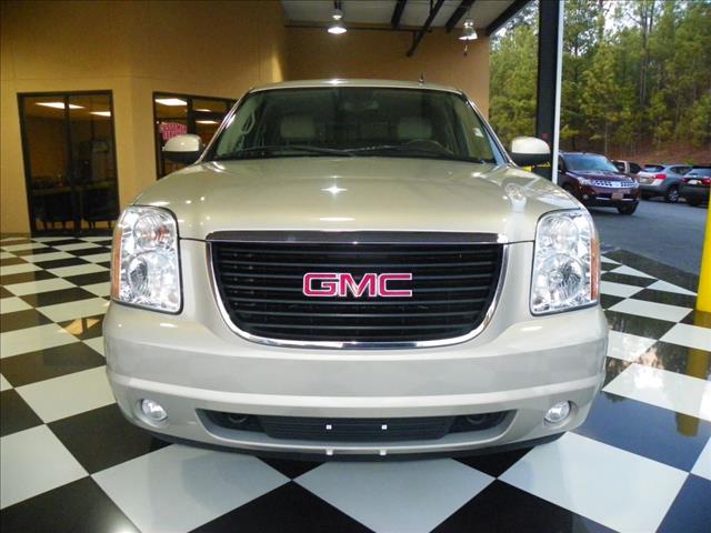 GMC Yukon 2007 photo 1