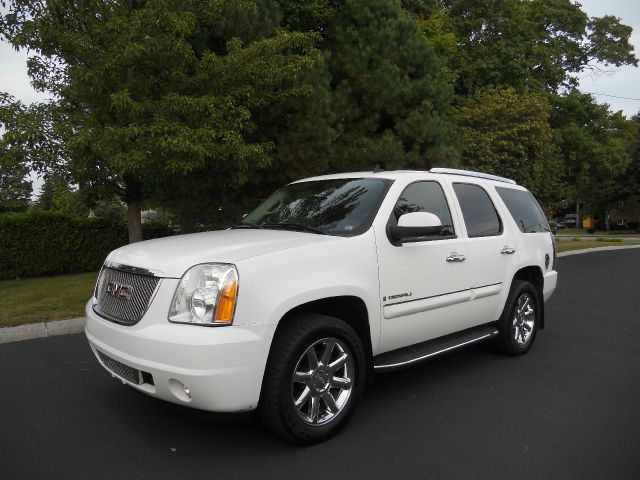 GMC Yukon 2007 photo 4