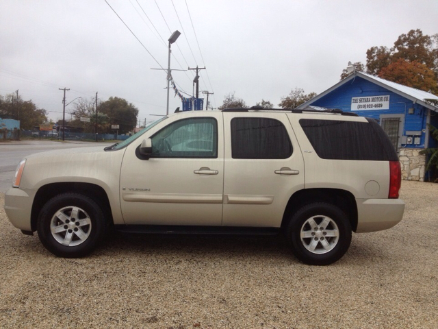 GMC Yukon 2007 photo 3