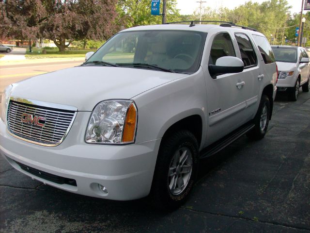 GMC Yukon 2007 photo 3