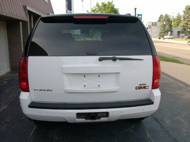 GMC Yukon 2007 photo 7