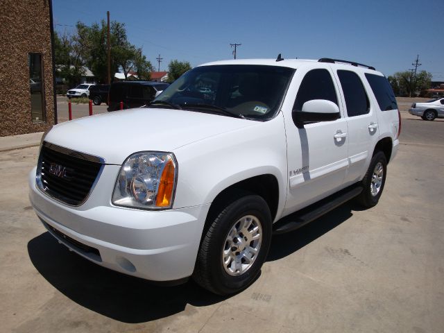 GMC Yukon 2007 photo 2