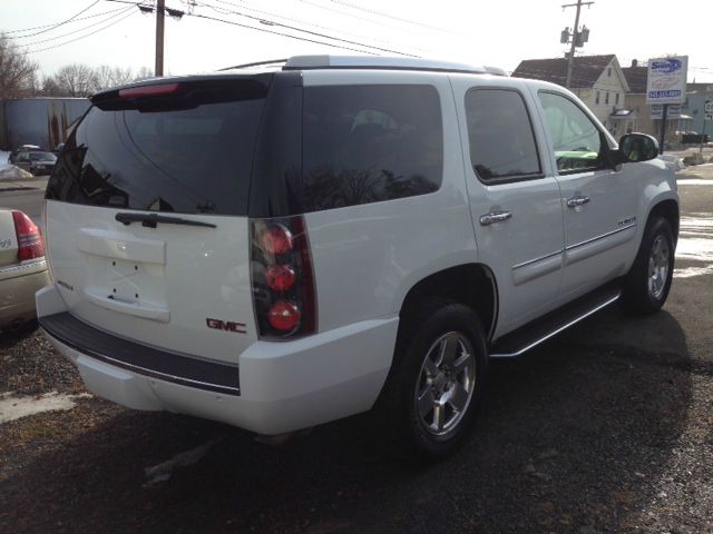 GMC Yukon 2007 photo 1