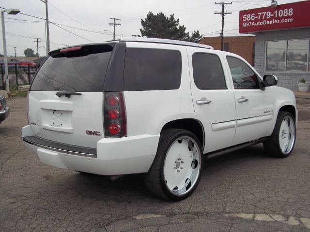 GMC Yukon 2007 photo 1