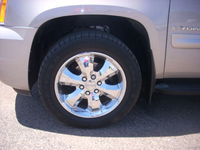 GMC Yukon 2007 photo 25