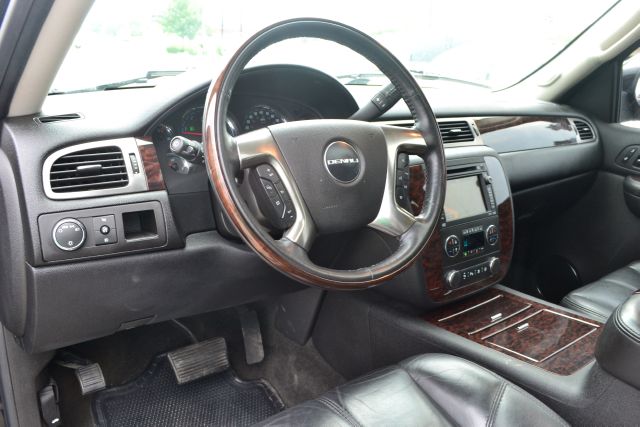 GMC Yukon 2007 photo 35