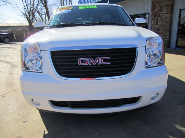 GMC Yukon 2007 photo 1