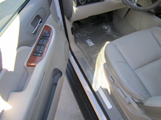 GMC Yukon 2007 photo 2