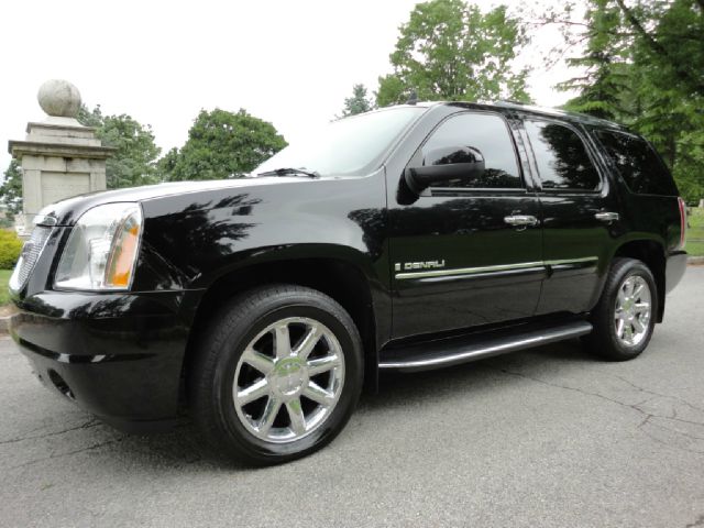 GMC Yukon 2007 photo 1