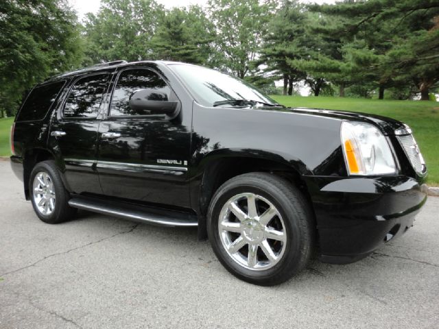 GMC Yukon 2007 photo 3