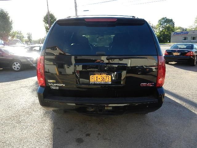 GMC Yukon 2007 photo 1