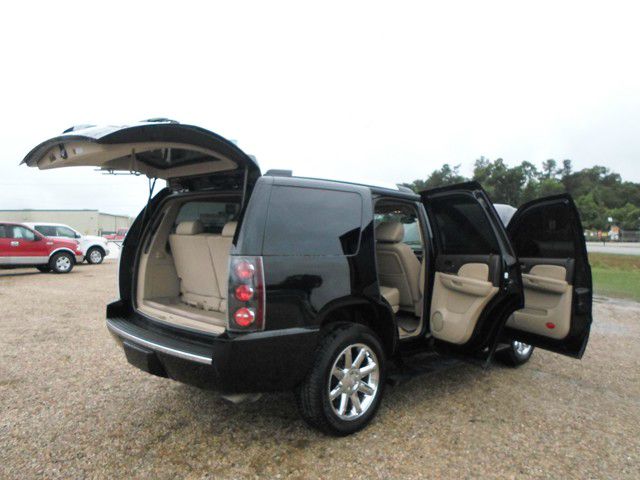 GMC Yukon 2007 photo 10