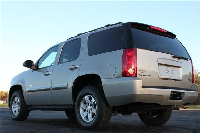 GMC Yukon 2007 photo 3