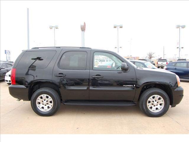 GMC Yukon 2007 photo 1