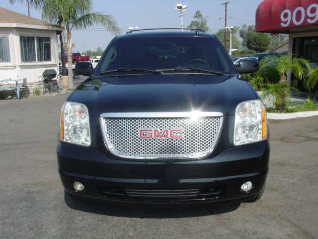 GMC Yukon 2007 photo 3