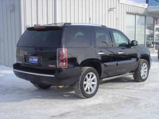 GMC Yukon 2007 photo 1