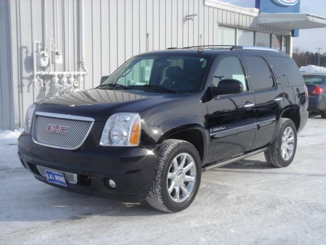 GMC Yukon 2007 photo 2