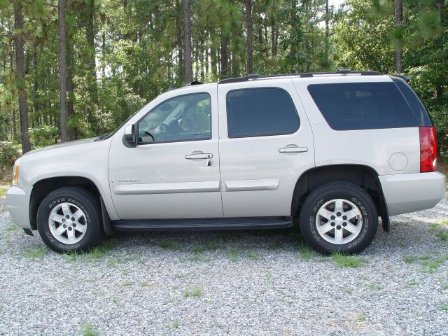 GMC Yukon 2007 photo 4