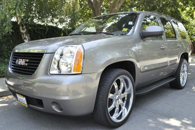 GMC Yukon 2007 photo 14