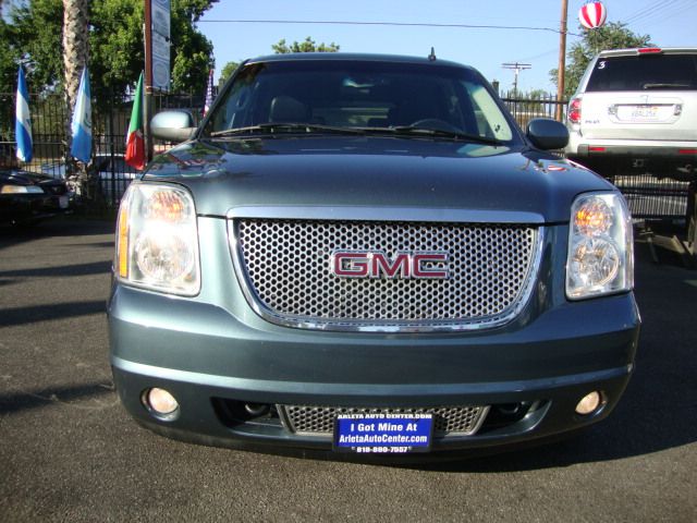 GMC Yukon 2007 photo 4