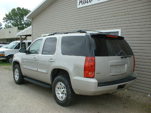 GMC Yukon 2007 photo 3