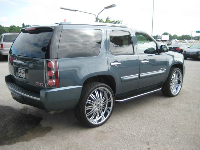 GMC Yukon 2007 photo 25