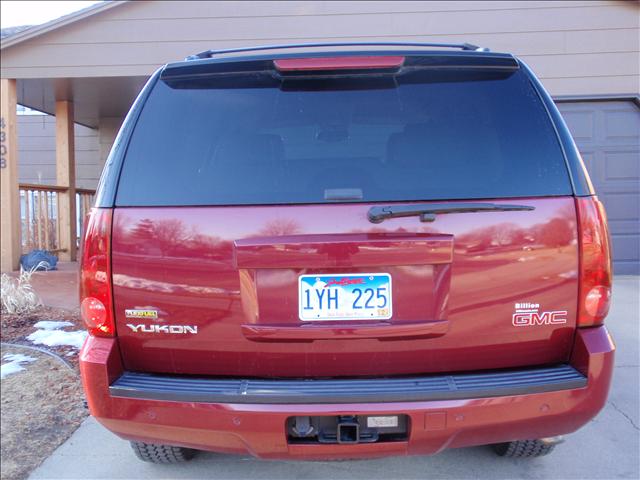 GMC Yukon 2007 photo 3