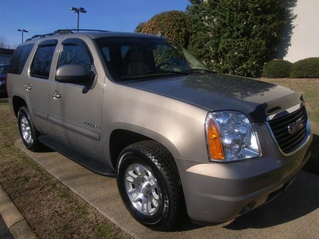 GMC Yukon SLT Sport Utility