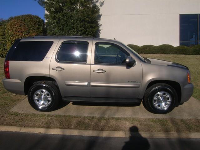 GMC Yukon 2007 photo 1