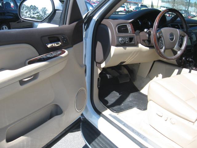 GMC Yukon 2007 photo 4