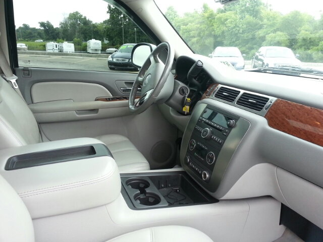 GMC Yukon 2007 photo 2