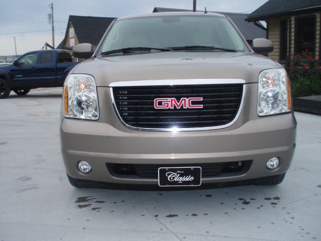 GMC Yukon 2007 photo 3