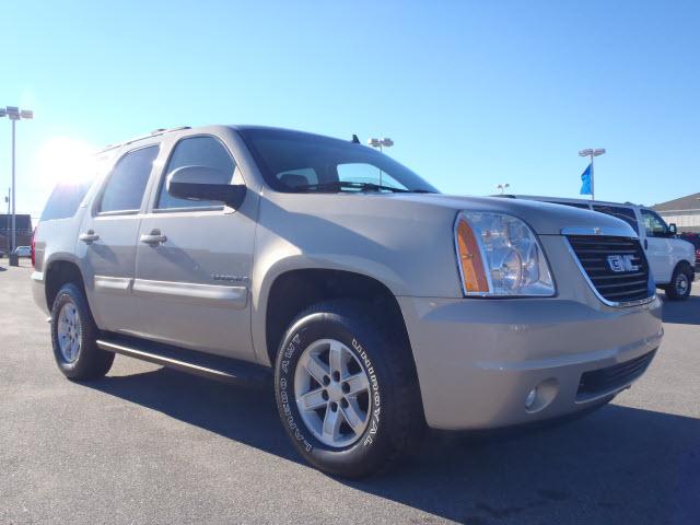 GMC Yukon 45 Sport Utility