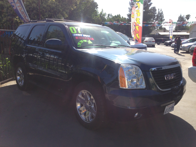 GMC Yukon 2007 photo 2