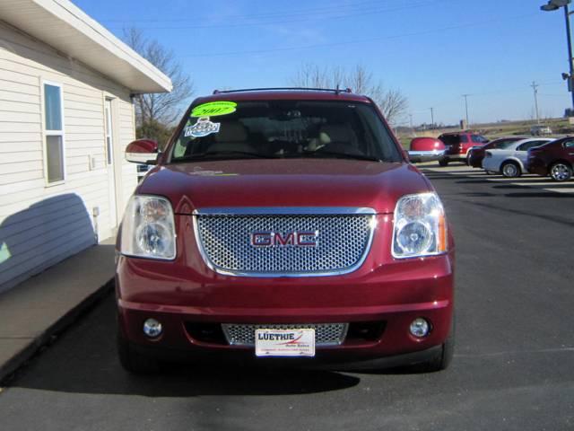 GMC Yukon 2007 photo 3