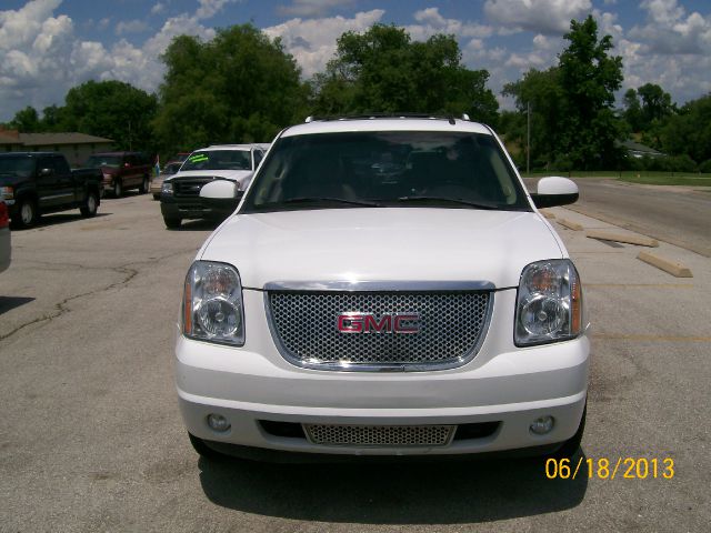 GMC Yukon 2007 photo 3