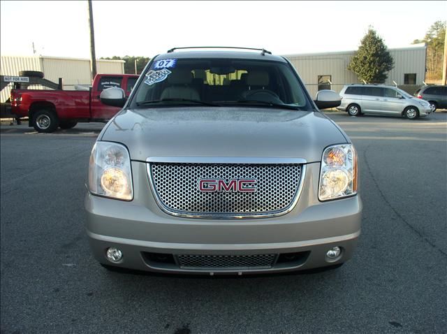 GMC Yukon 2007 photo 1