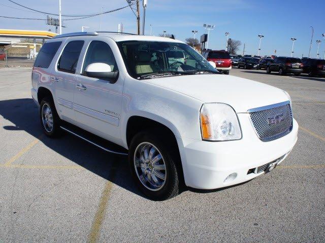 GMC Yukon 2007 photo 2