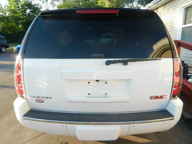 GMC Yukon 2007 photo 4