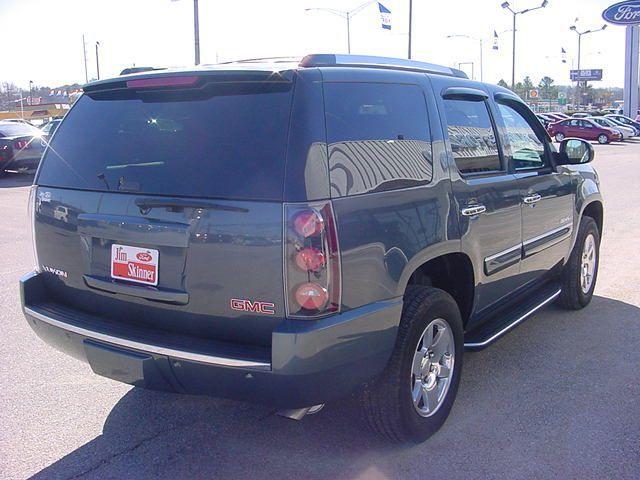 GMC Yukon 2007 photo 3