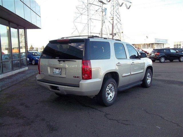 GMC Yukon 2007 photo 3