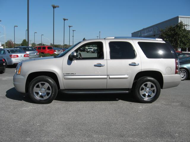 GMC Yukon 2007 photo 4