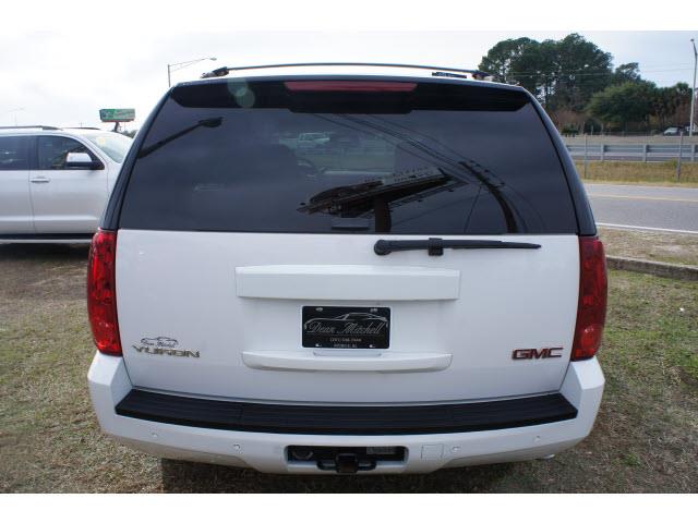 GMC Yukon 2007 photo 1