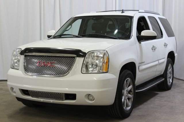 GMC Yukon 2007 photo 3