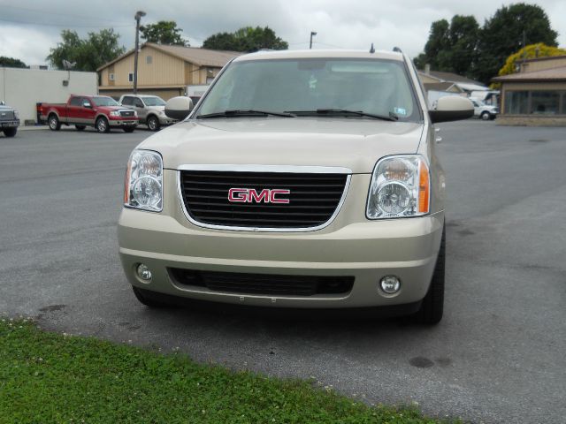 GMC Yukon 2007 photo 3