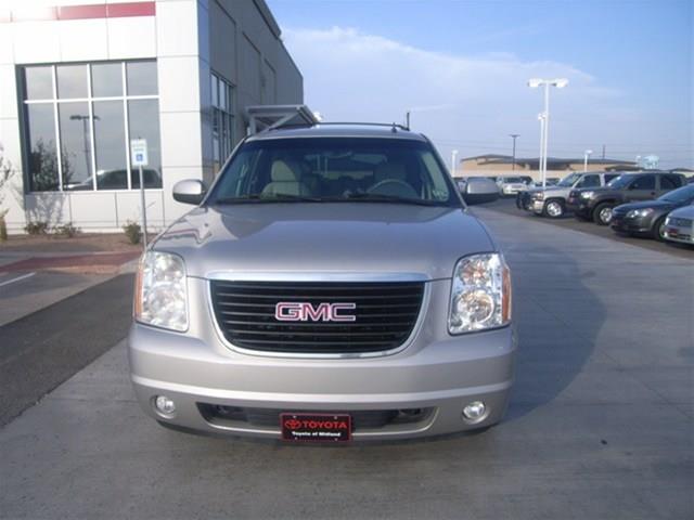 GMC Yukon 2007 photo 13