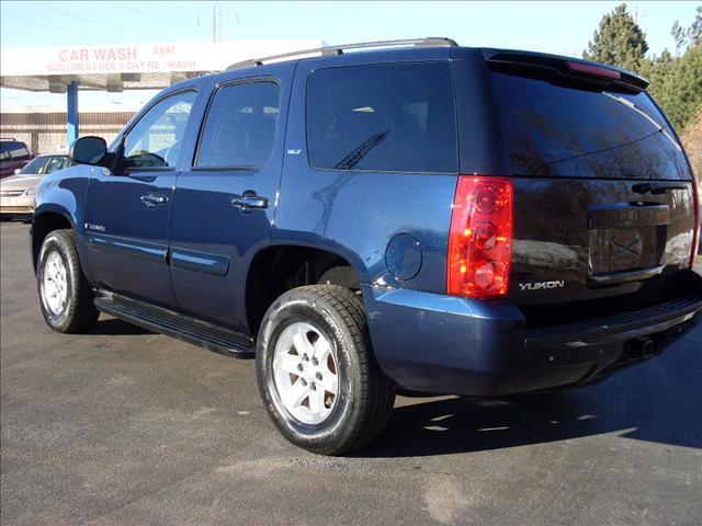 GMC Yukon 2007 photo 3