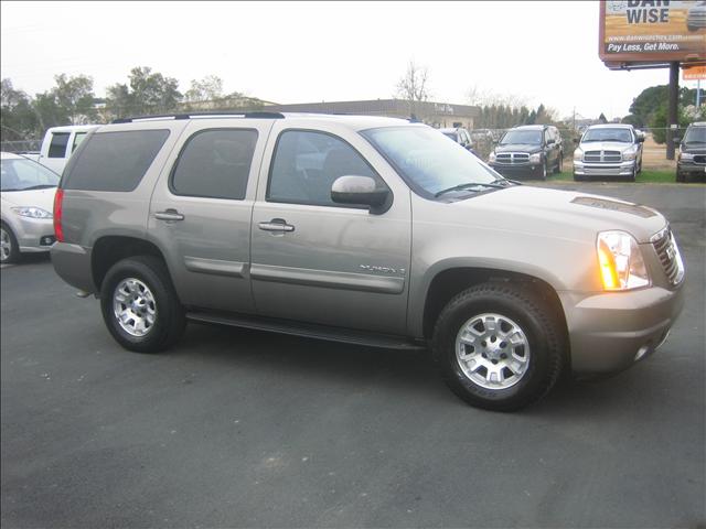 GMC Yukon 45 Sport Utility