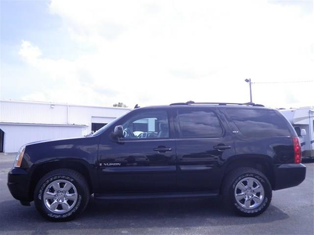 GMC Yukon 2007 photo 3